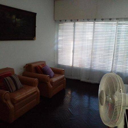 Aurora Familiar Apartment Montevideo Bagian luar foto